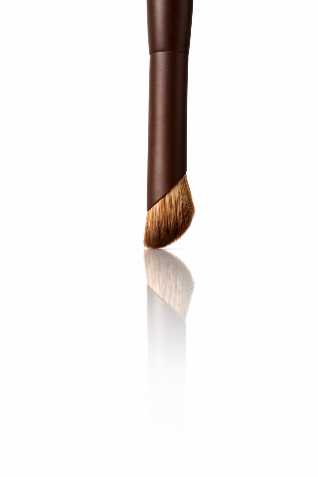 FOUNDATION & CONCEALER BRUSH BLIND & SHAPE / BS 2