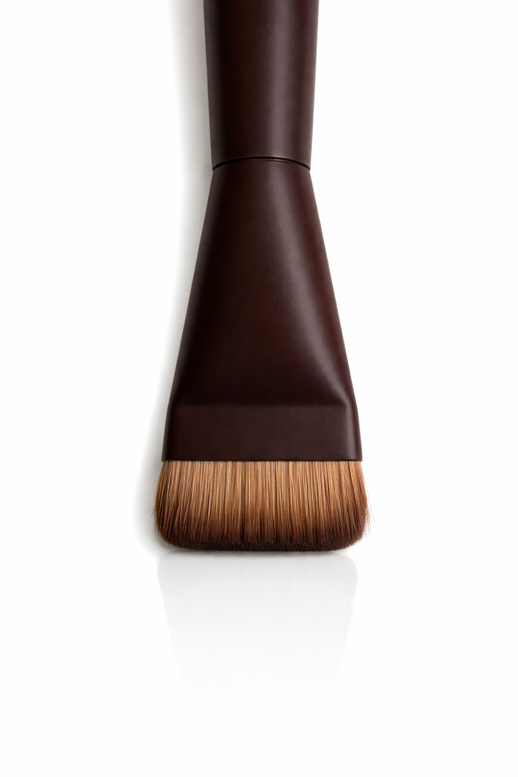 FACE FOUNDATION BRUSH